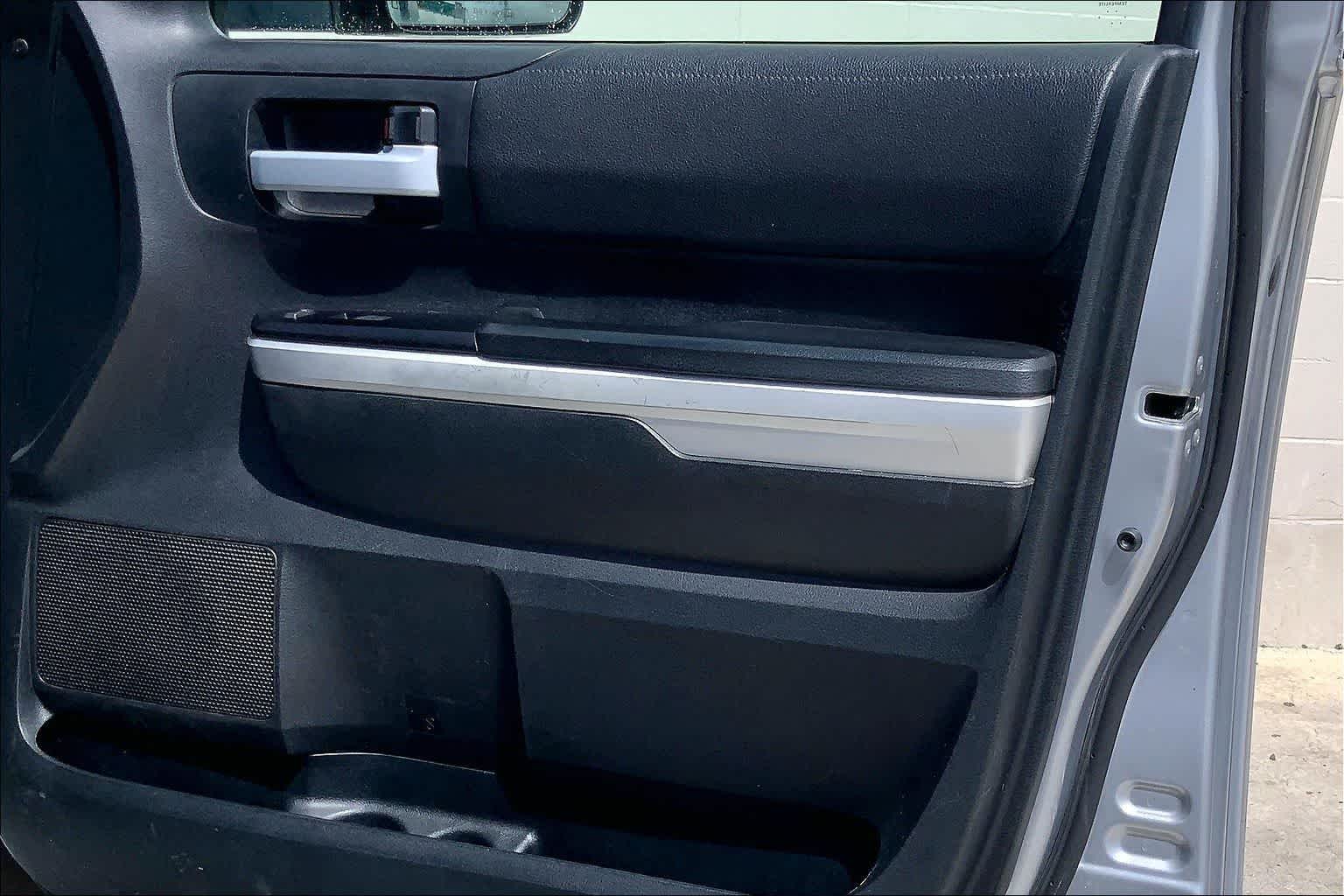 Thumbnail: 2017 Toyota Tundra - 28