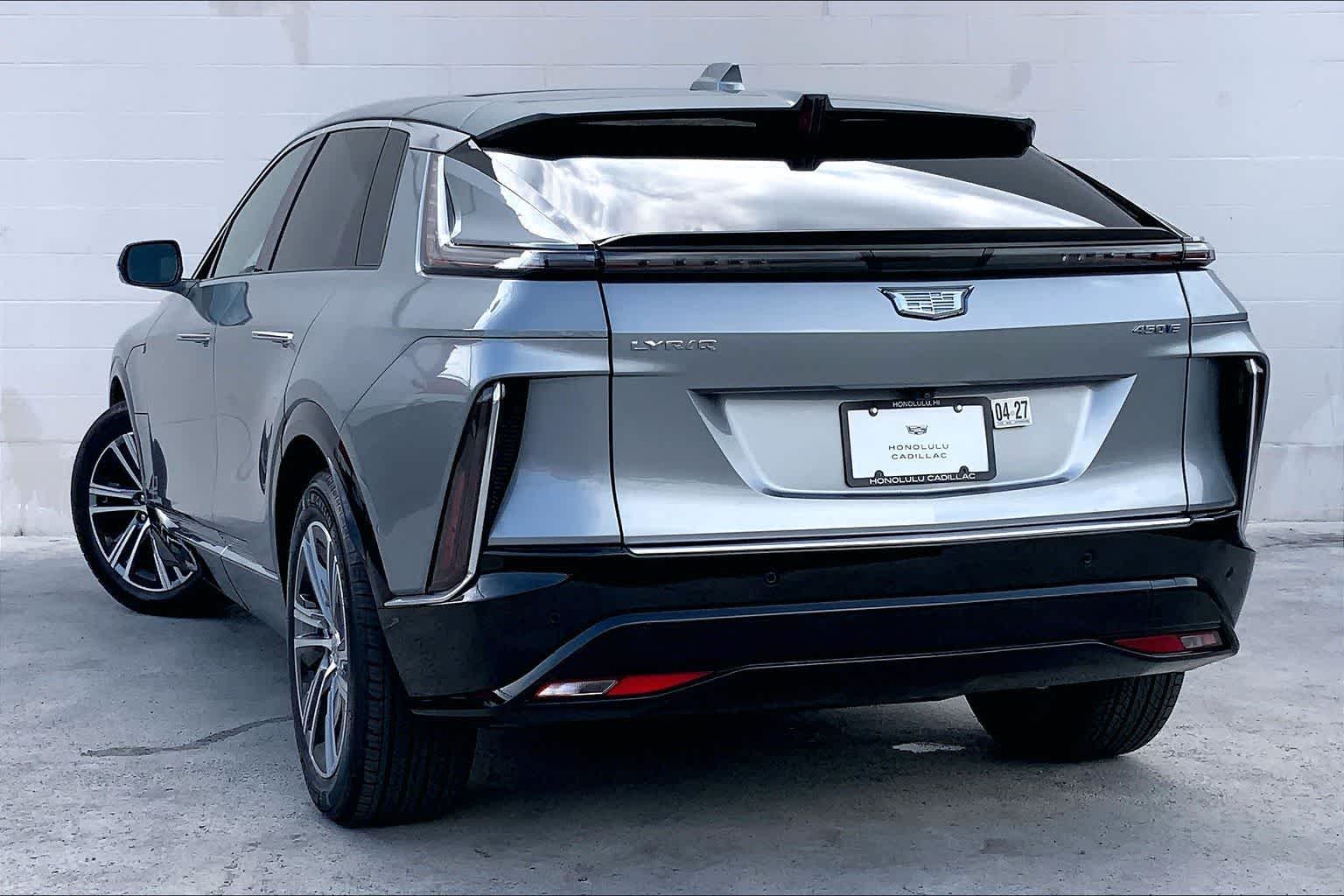 Thumbnail: 2024 Cadillac Lyriq - 5