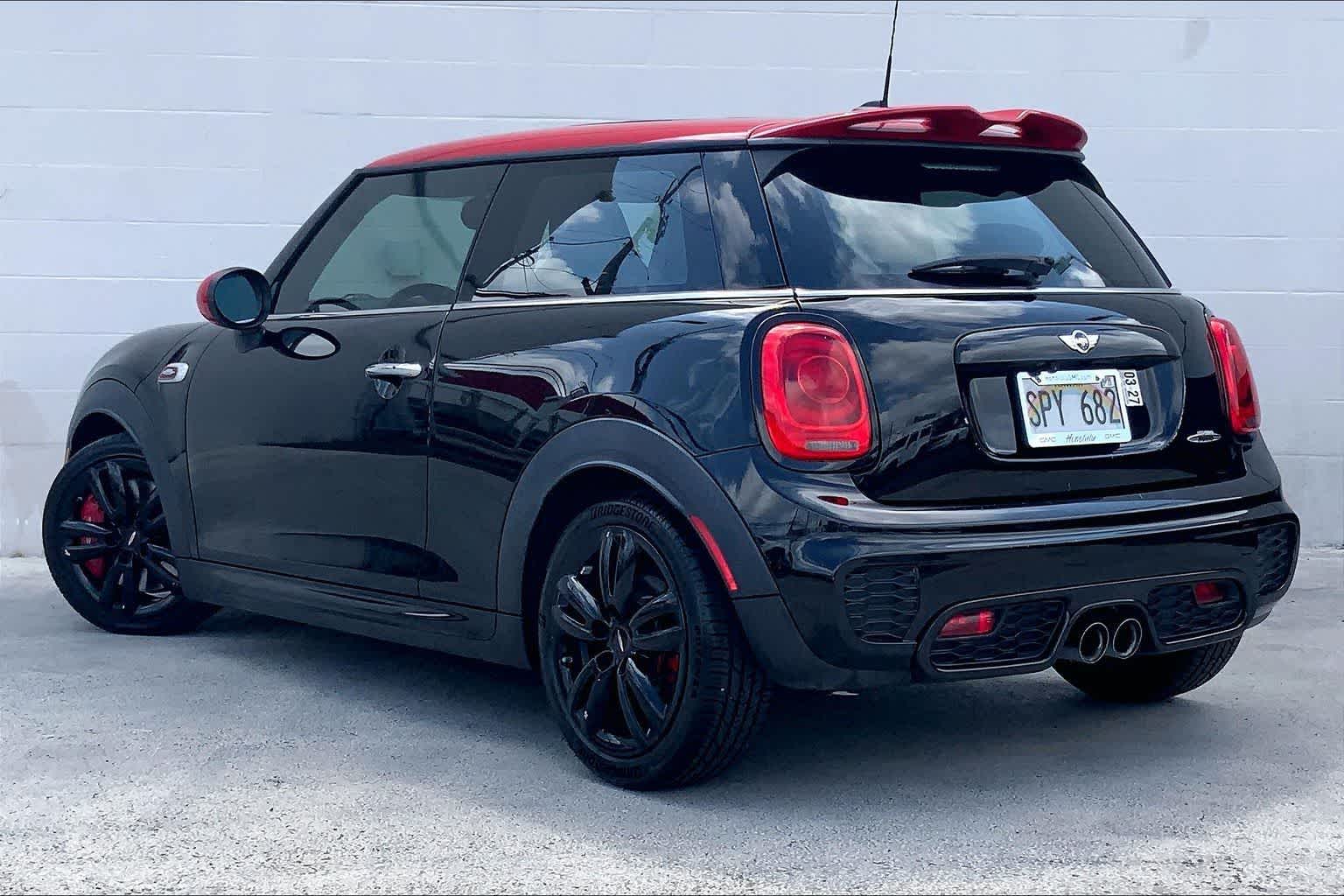 Thumbnail: 2015 MINI Cooper Hardtop - 4
