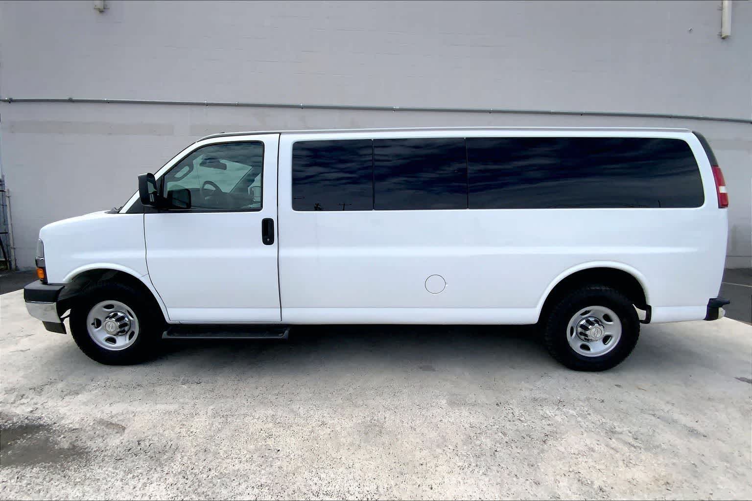 Thumbnail: 2019 Chevrolet Express - 4