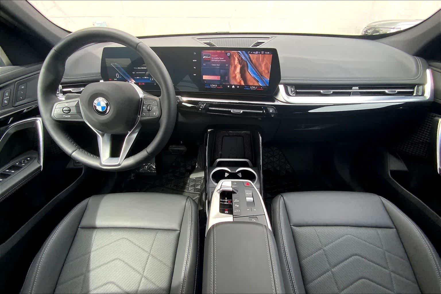 Thumbnail: 2025 BMW X1 - 12