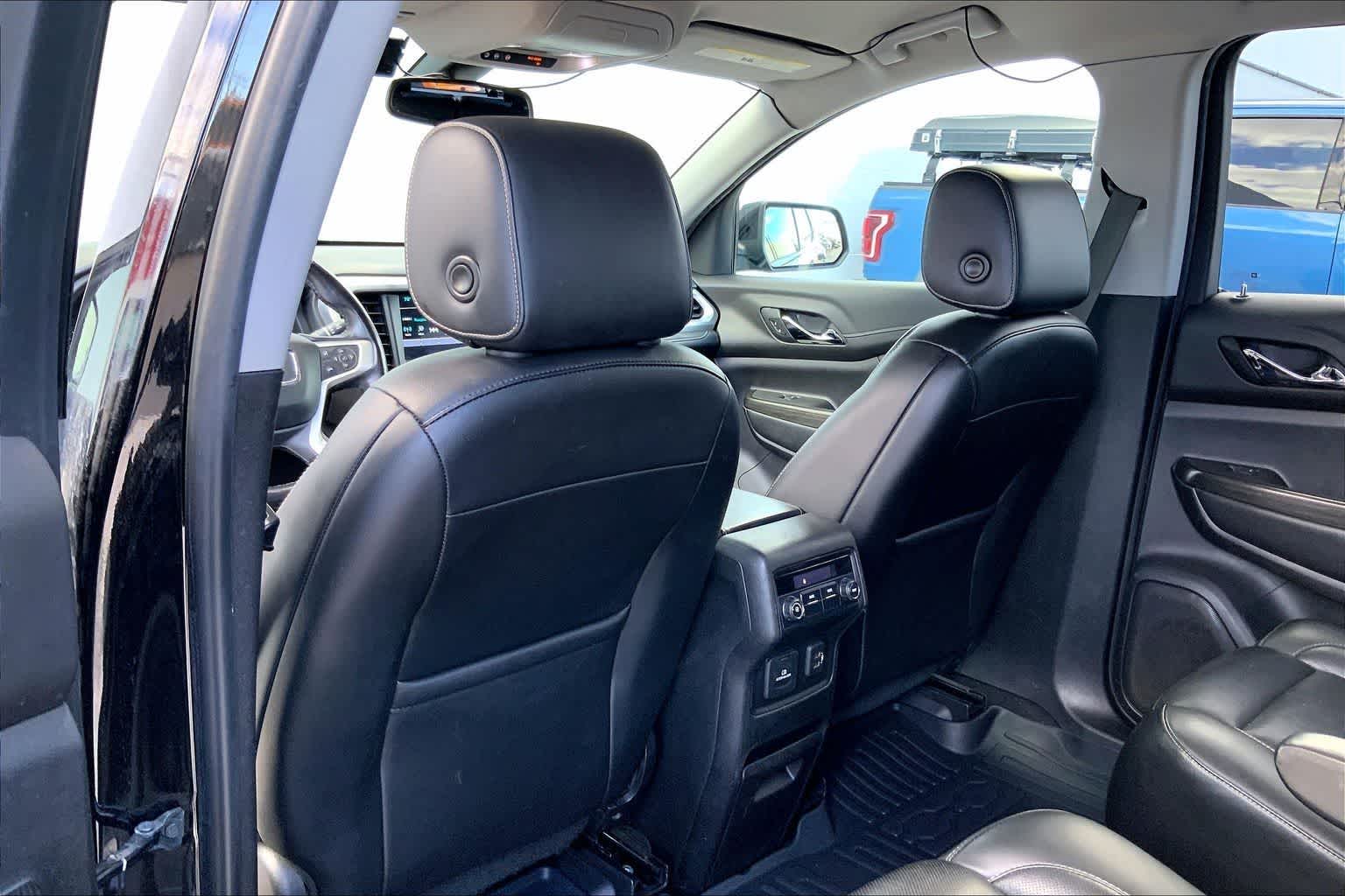 Thumbnail: 2019 GMC Acadia - 13