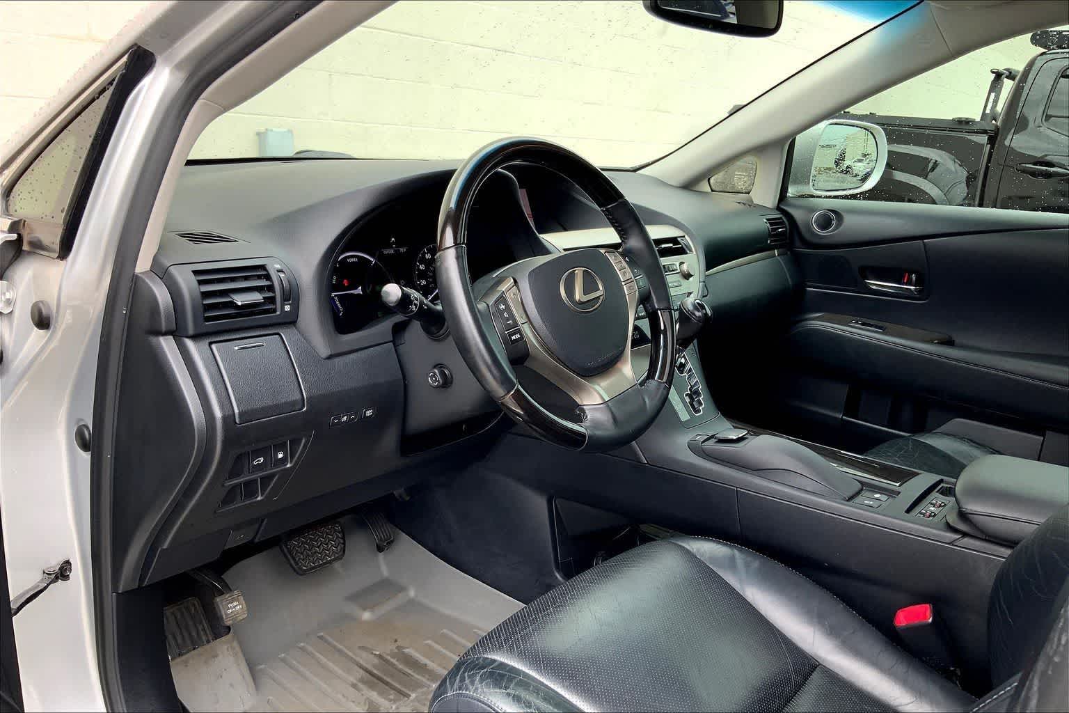 Thumbnail: 2013 Lexus RX - 3