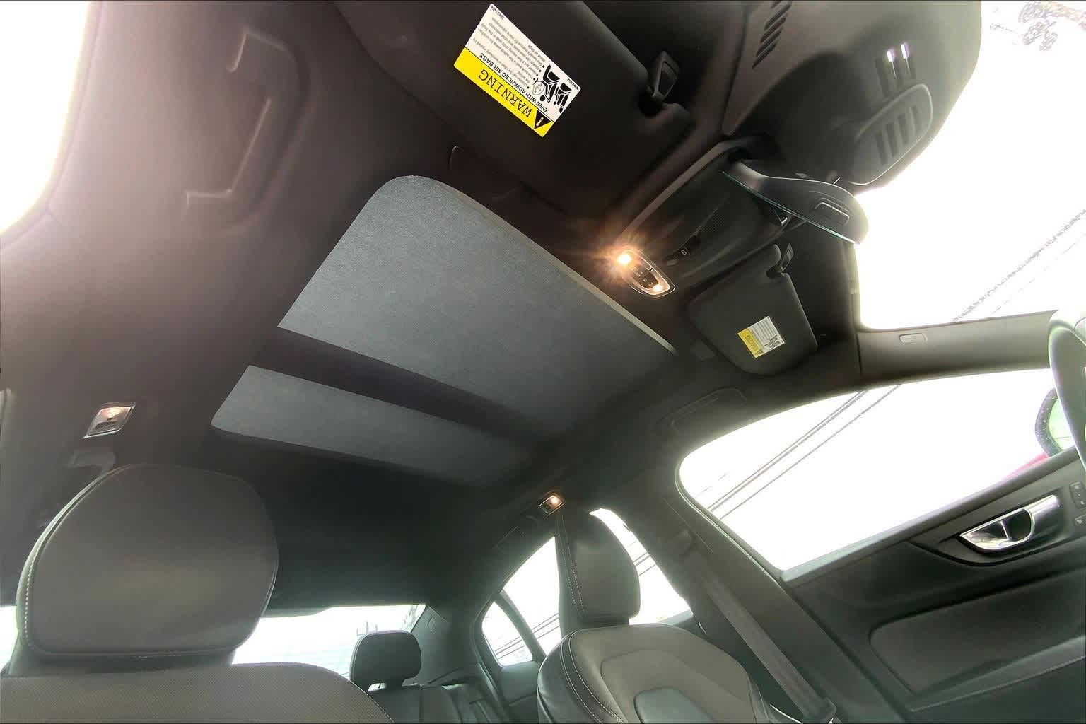 Thumbnail: 2021 Volvo S60 - 30