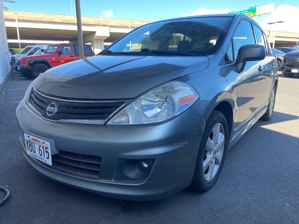 Used 2012 Nissan Versa 1.8 SL Hatchback