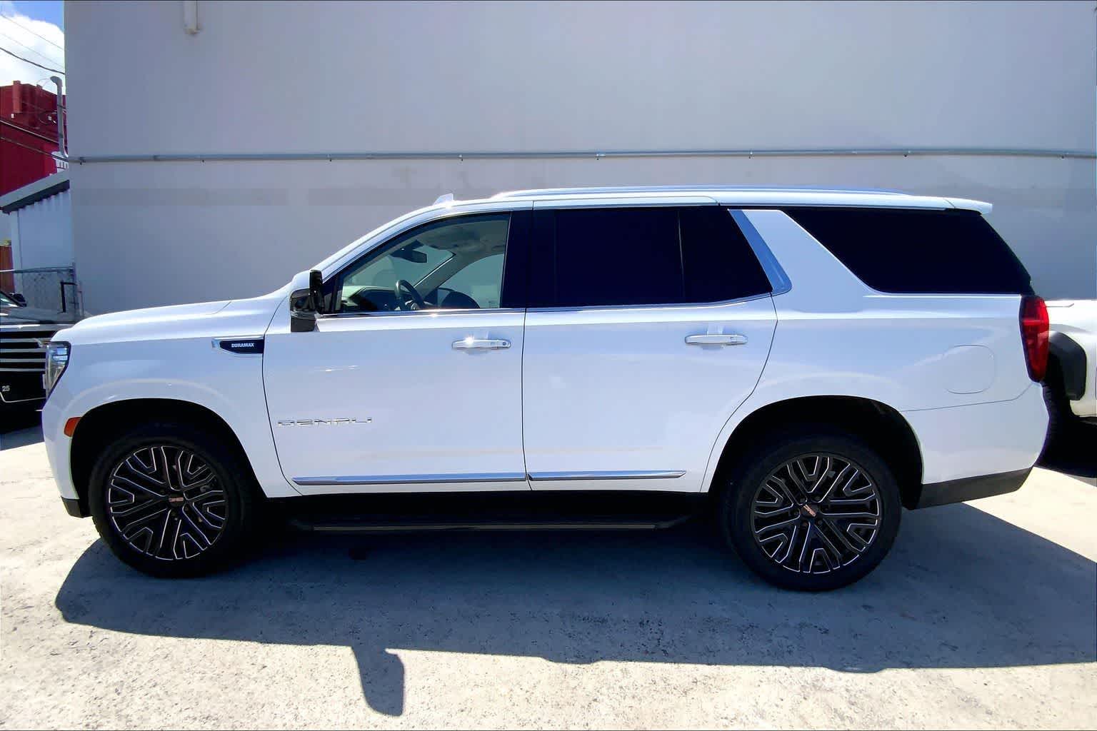 Thumbnail: 2021 GMC Yukon - 4