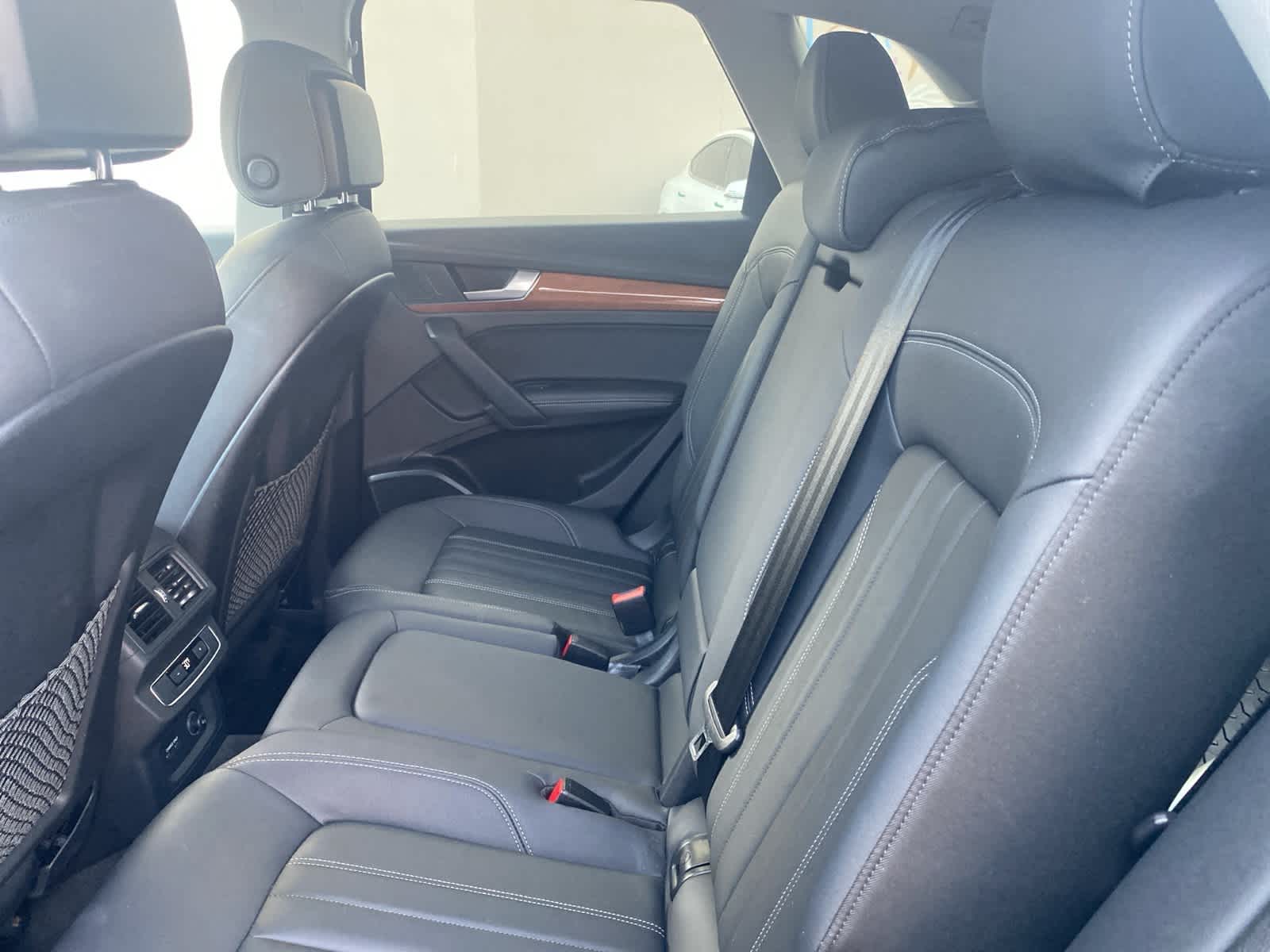 Thumbnail: 2021 Audi Q5 - 11