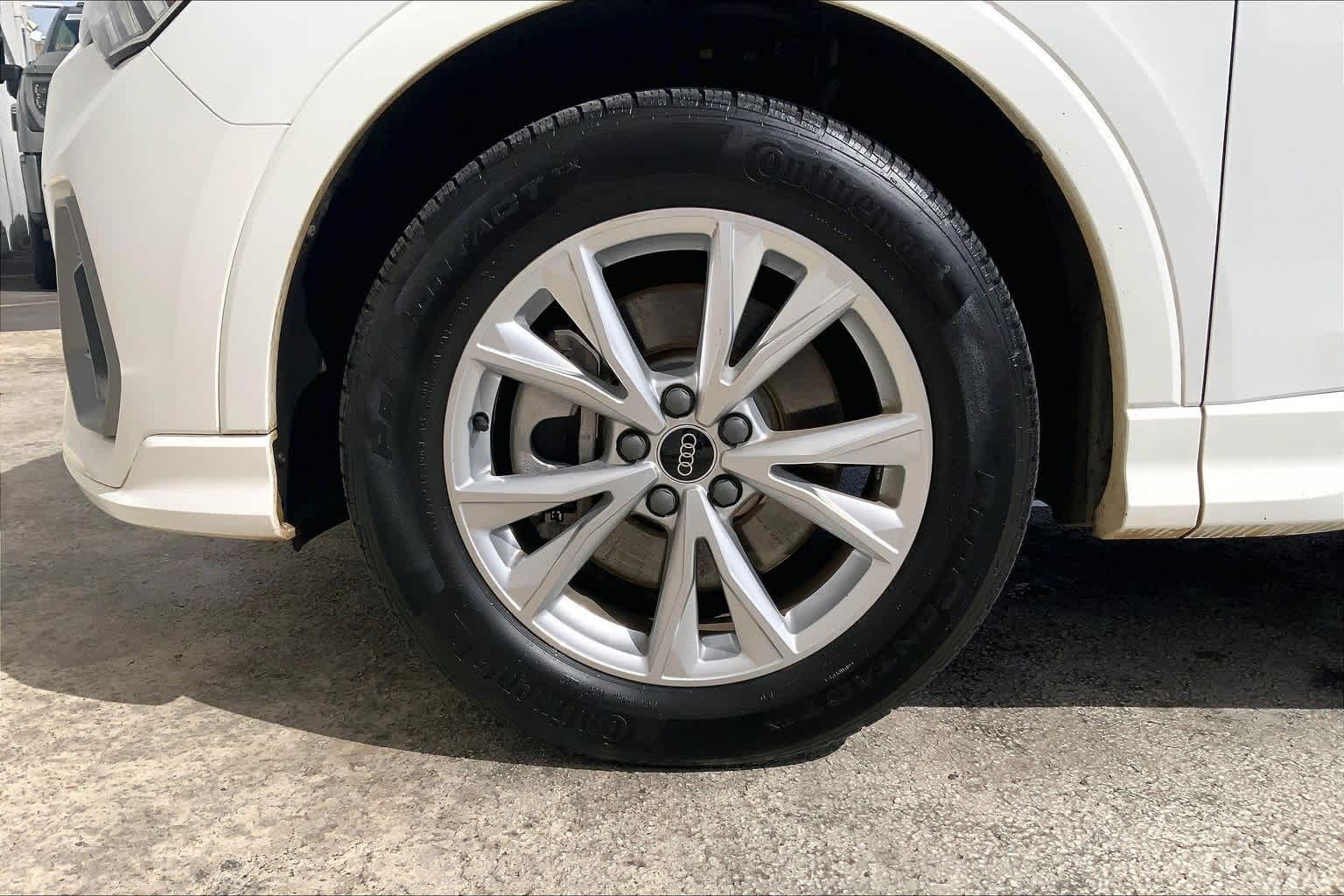 Thumbnail: 2023 Audi Q3 - 9