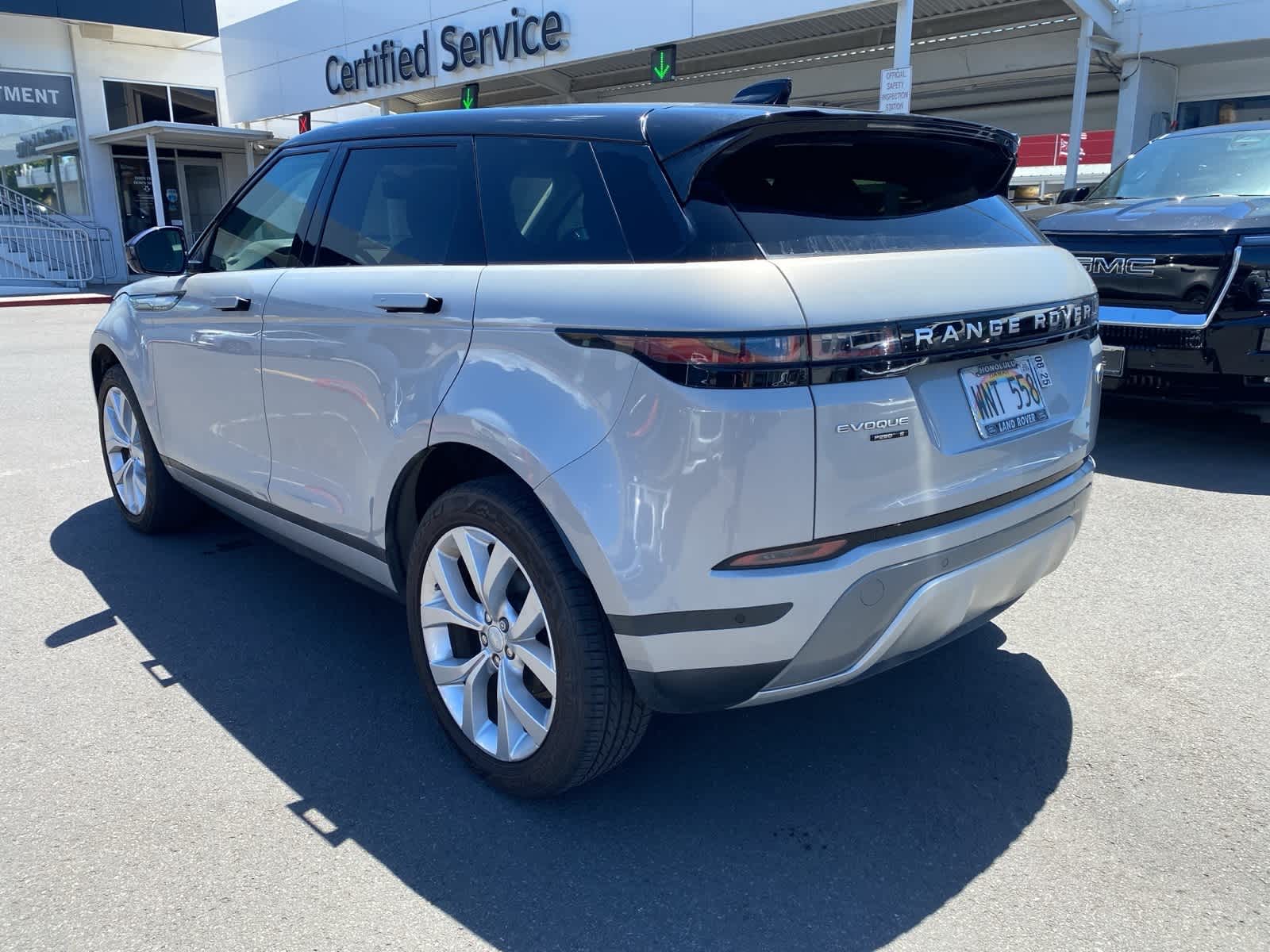 Thumbnail: 2020 Land Rover Range Rover Evoque - 7