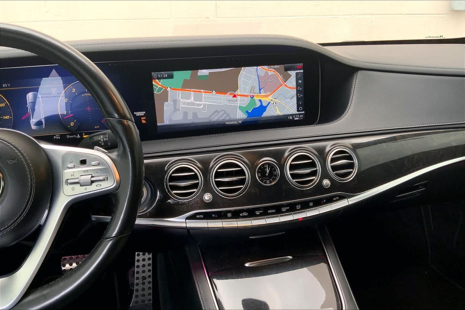 Thumbnail: 2018 Mercedes-Benz S-Class - 16