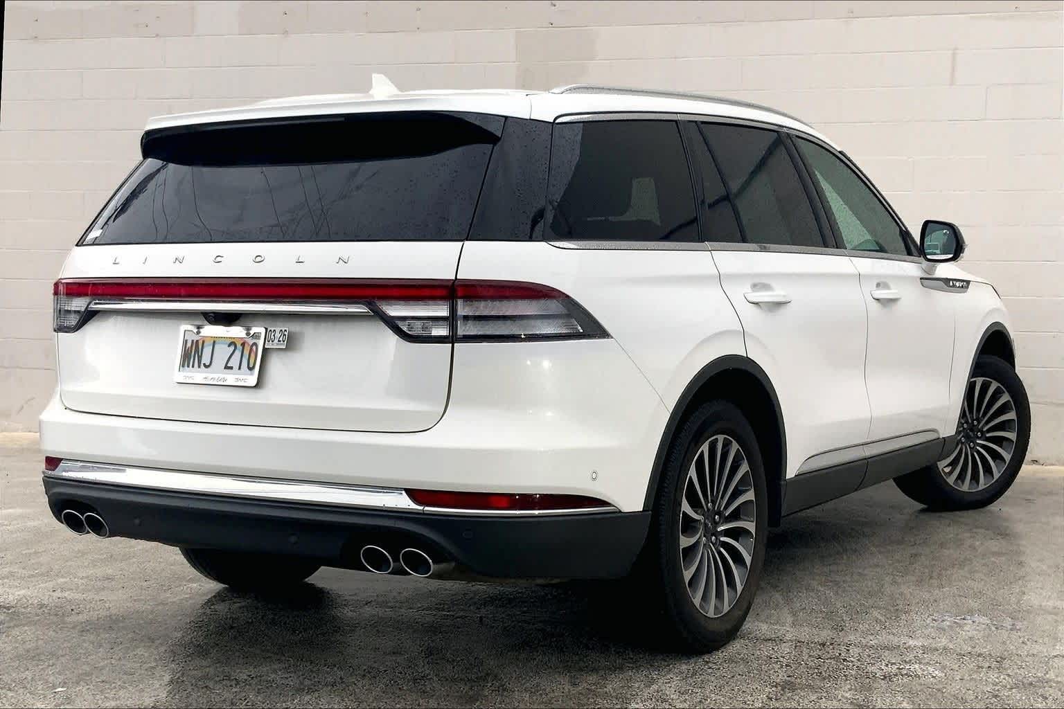 Thumbnail: 2022 Lincoln Aviator - 22
