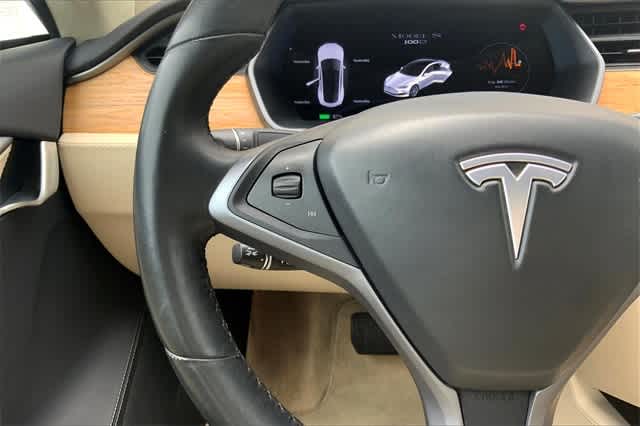 2018 Tesla Model S  23