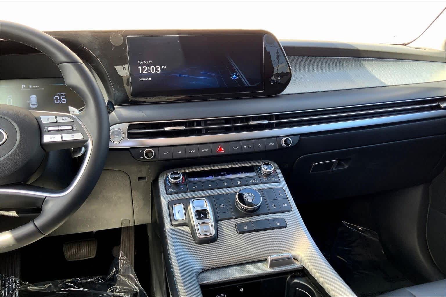 Thumbnail: 2024 Hyundai Palisade - 16