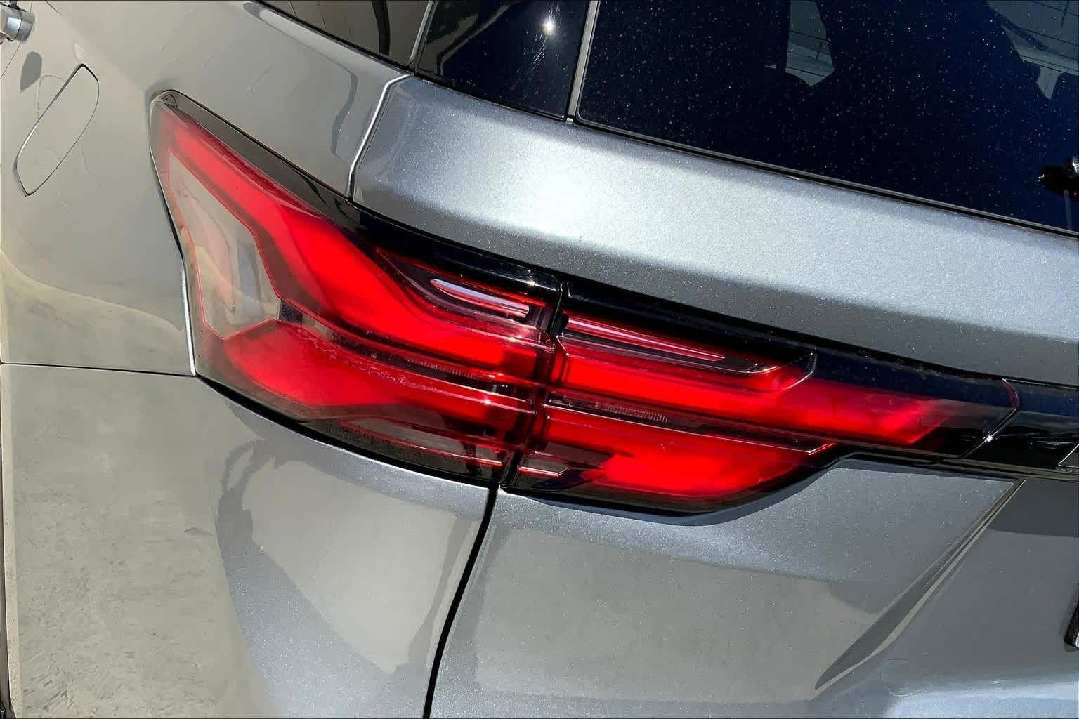 Thumbnail: 2023 Chevrolet Traverse - 31