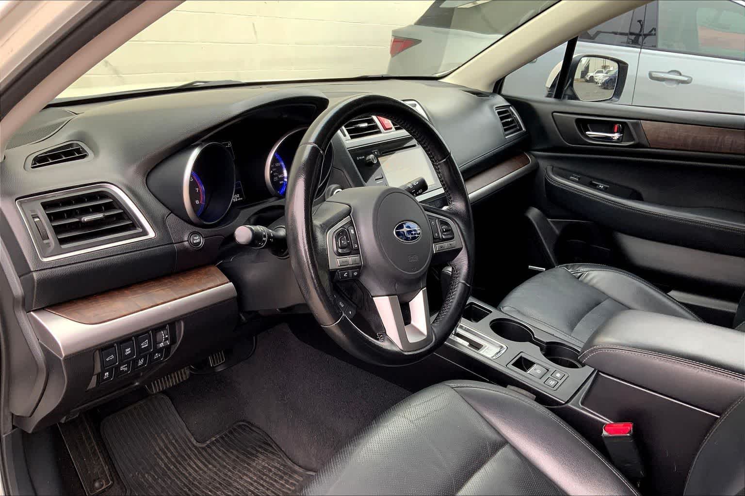 Thumbnail: 2016 Subaru Outback - 3