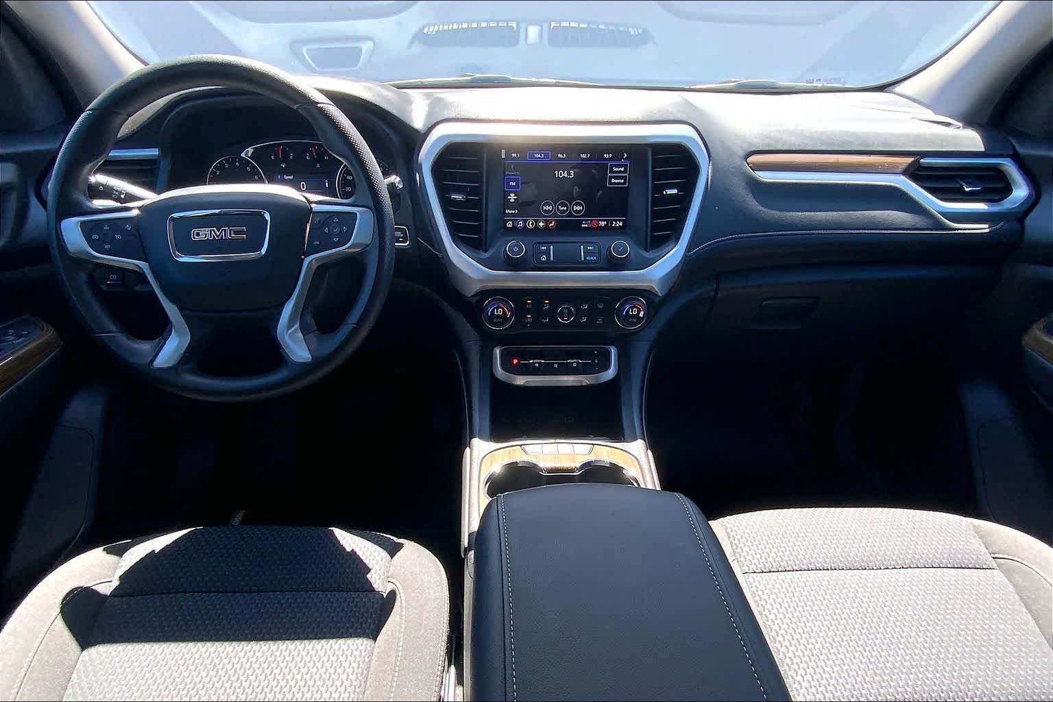 Thumbnail: 2023 GMC Acadia - 10
