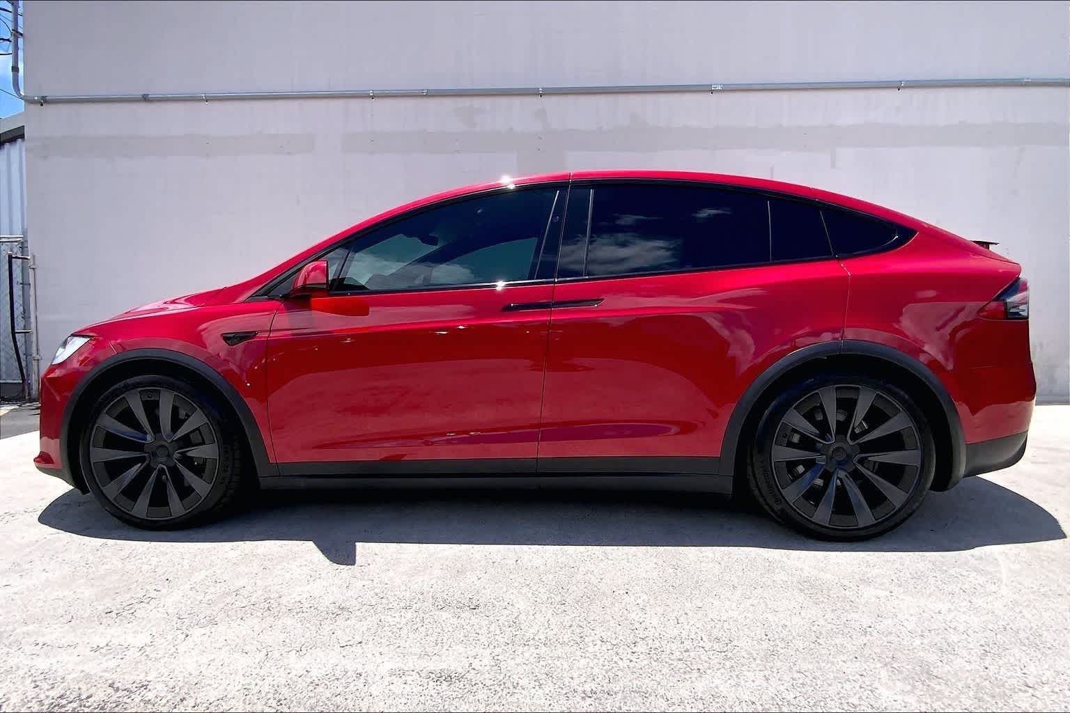 Thumbnail: 2022 Tesla Model X - 4