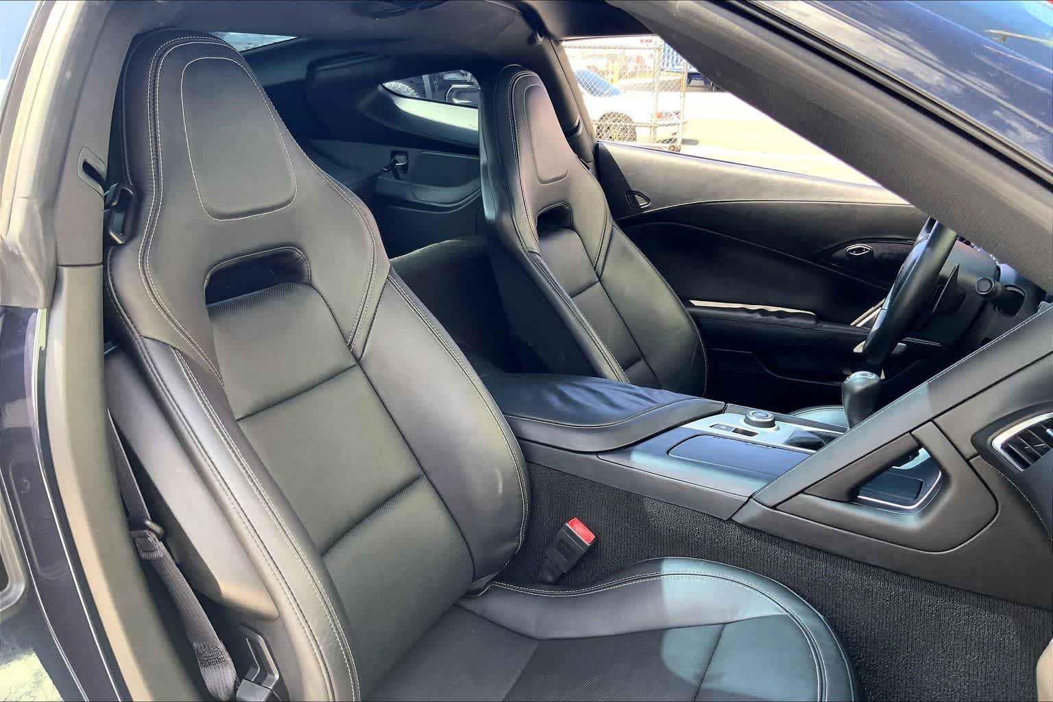 Thumbnail: 2015 Chevrolet Corvette - 12