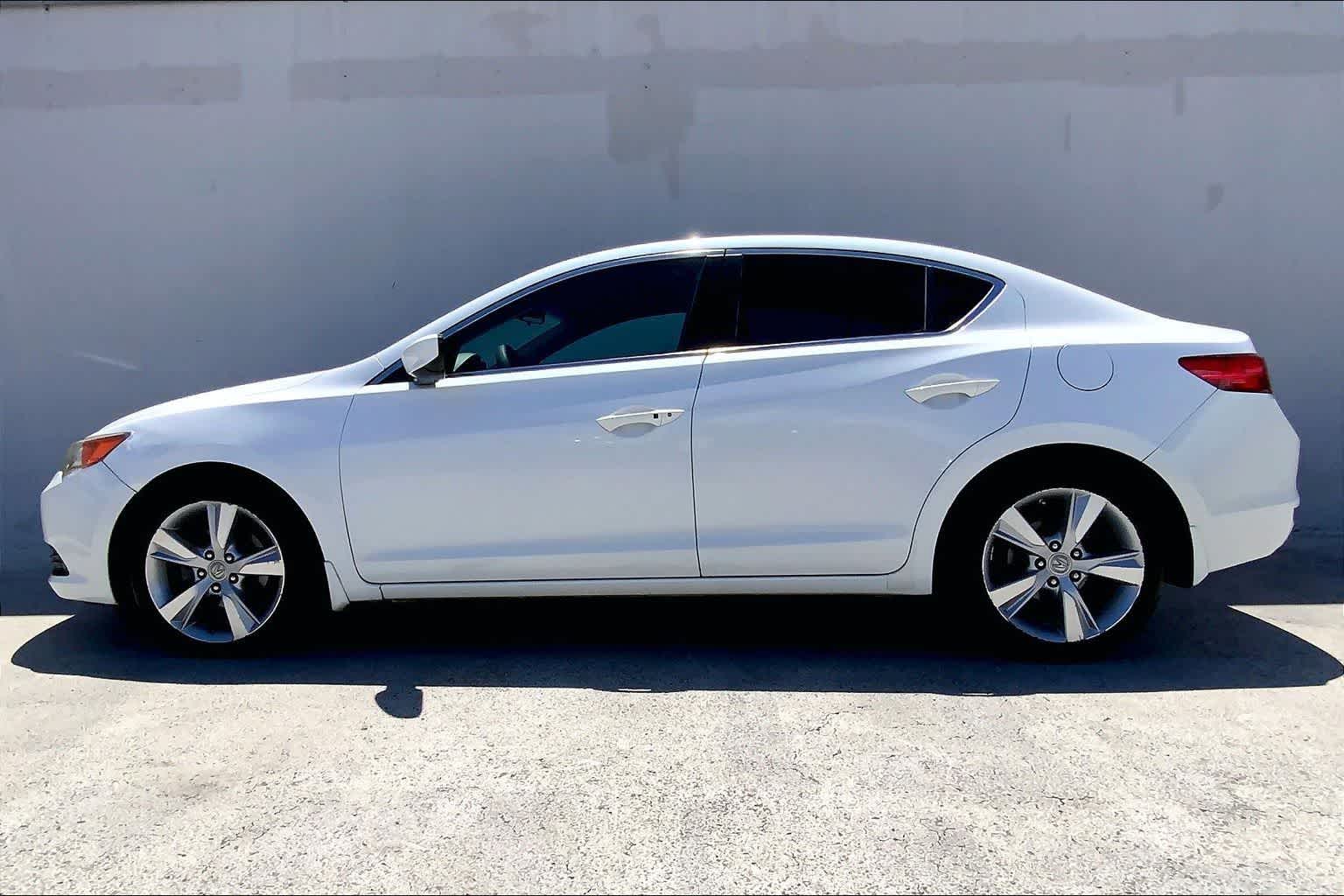 Thumbnail: 2014 Acura ILX - 3