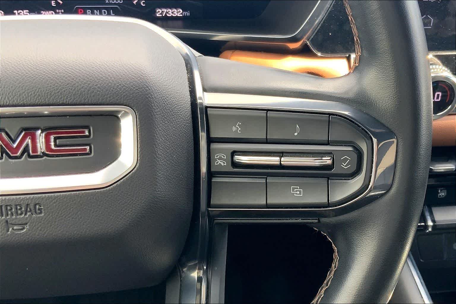 Thumbnail: 2023 GMC Canyon - 25