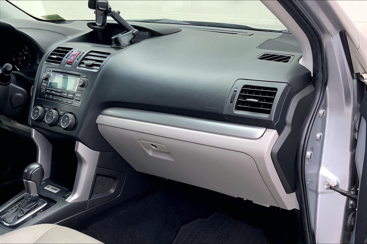 Thumbnail: 2015 Subaru Forester - 23