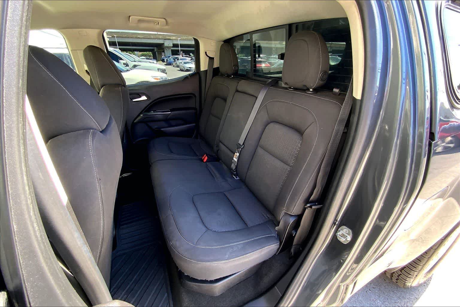 Thumbnail: 2016 GMC Canyon - 29