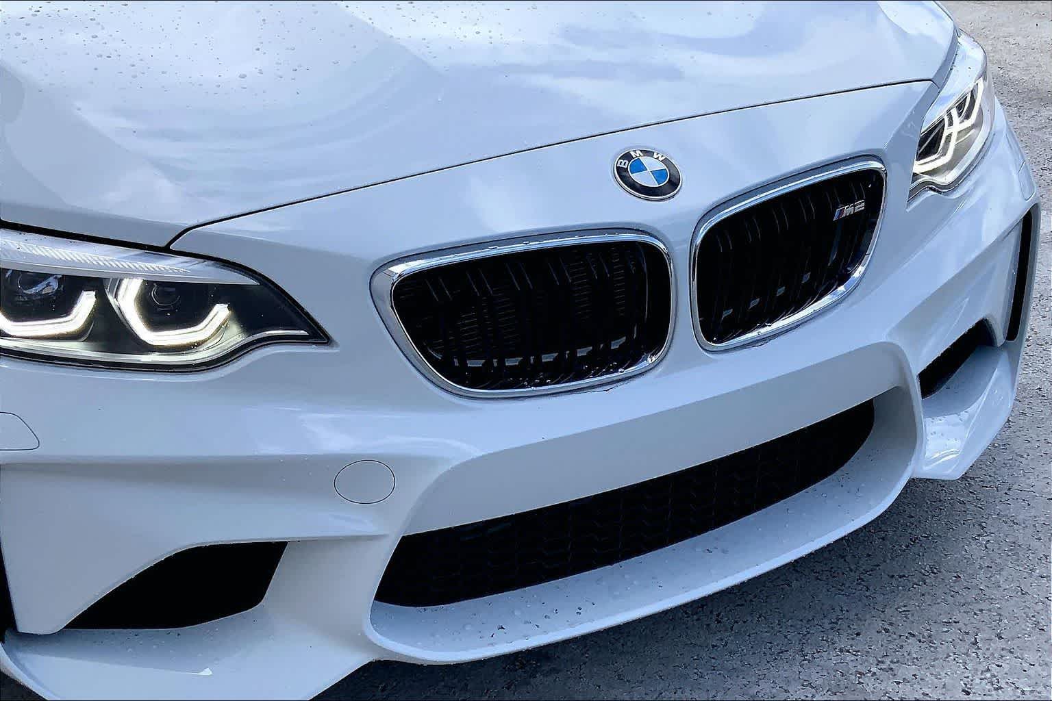 Thumbnail: 2018 BMW M2 - 33