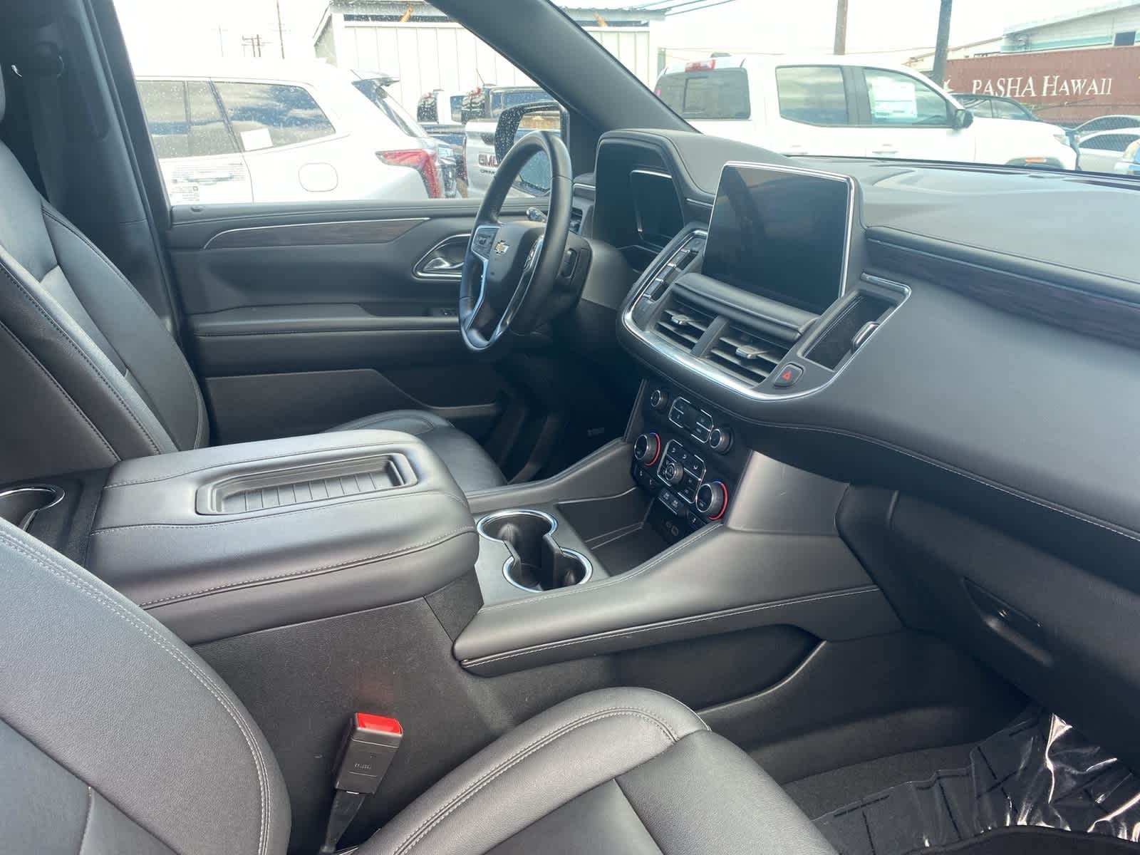 Thumbnail: 2023 Chevrolet Tahoe - 4