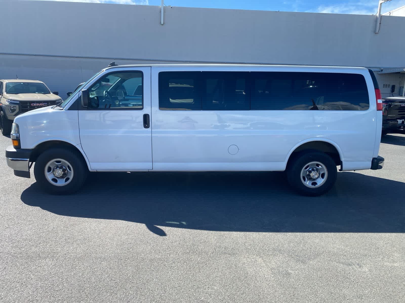 Thumbnail: 2020 Chevrolet Express - 8