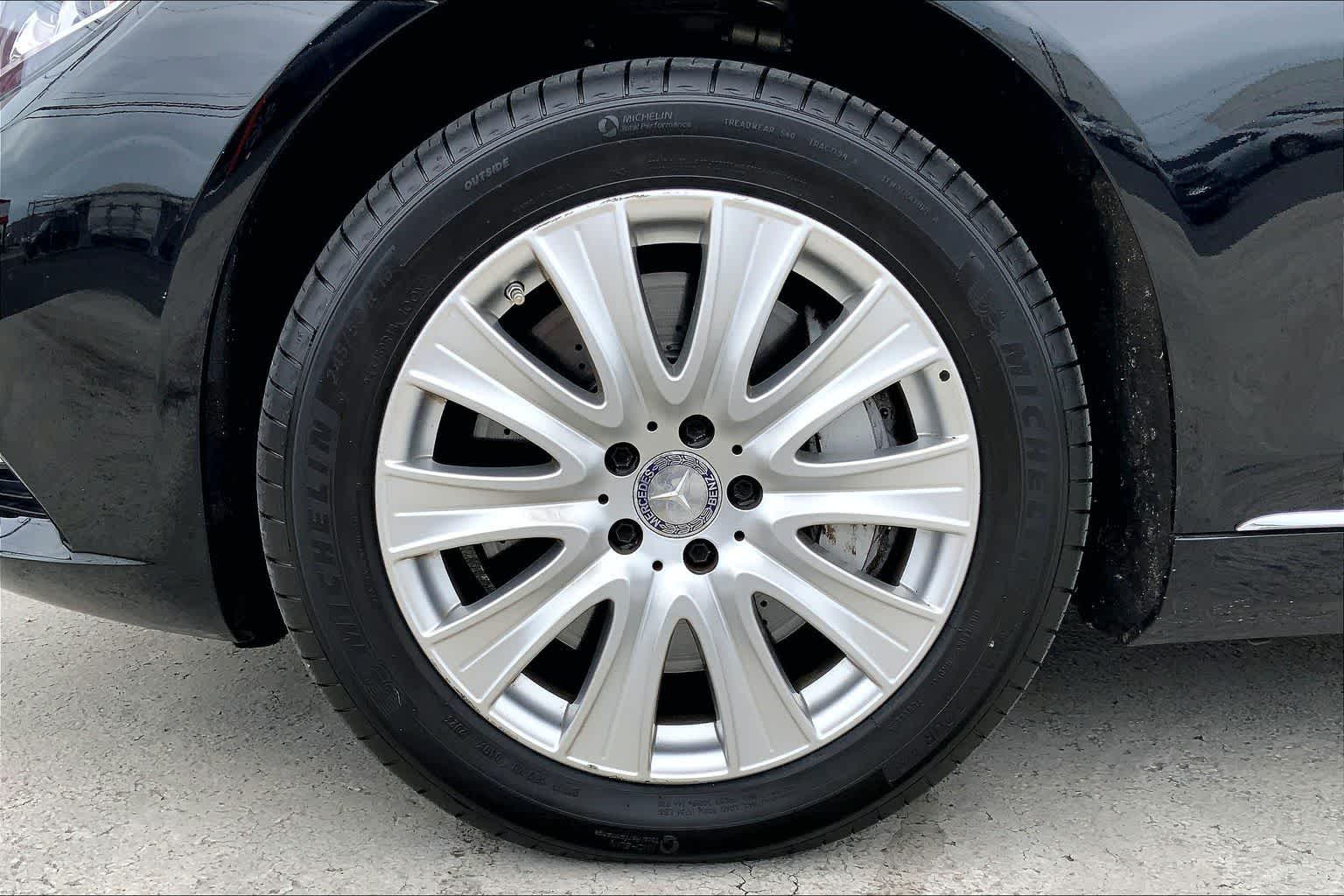 Thumbnail: 2015 Mercedes-Benz S-Class - 9