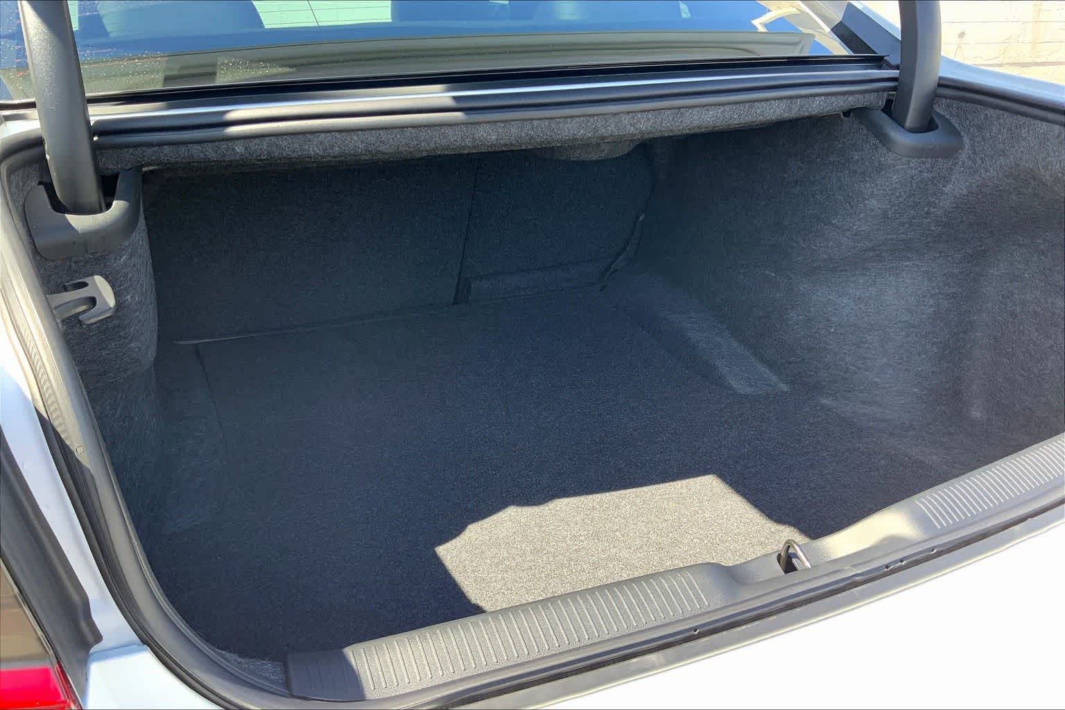 Thumbnail: 2020 Dodge Charger - 19