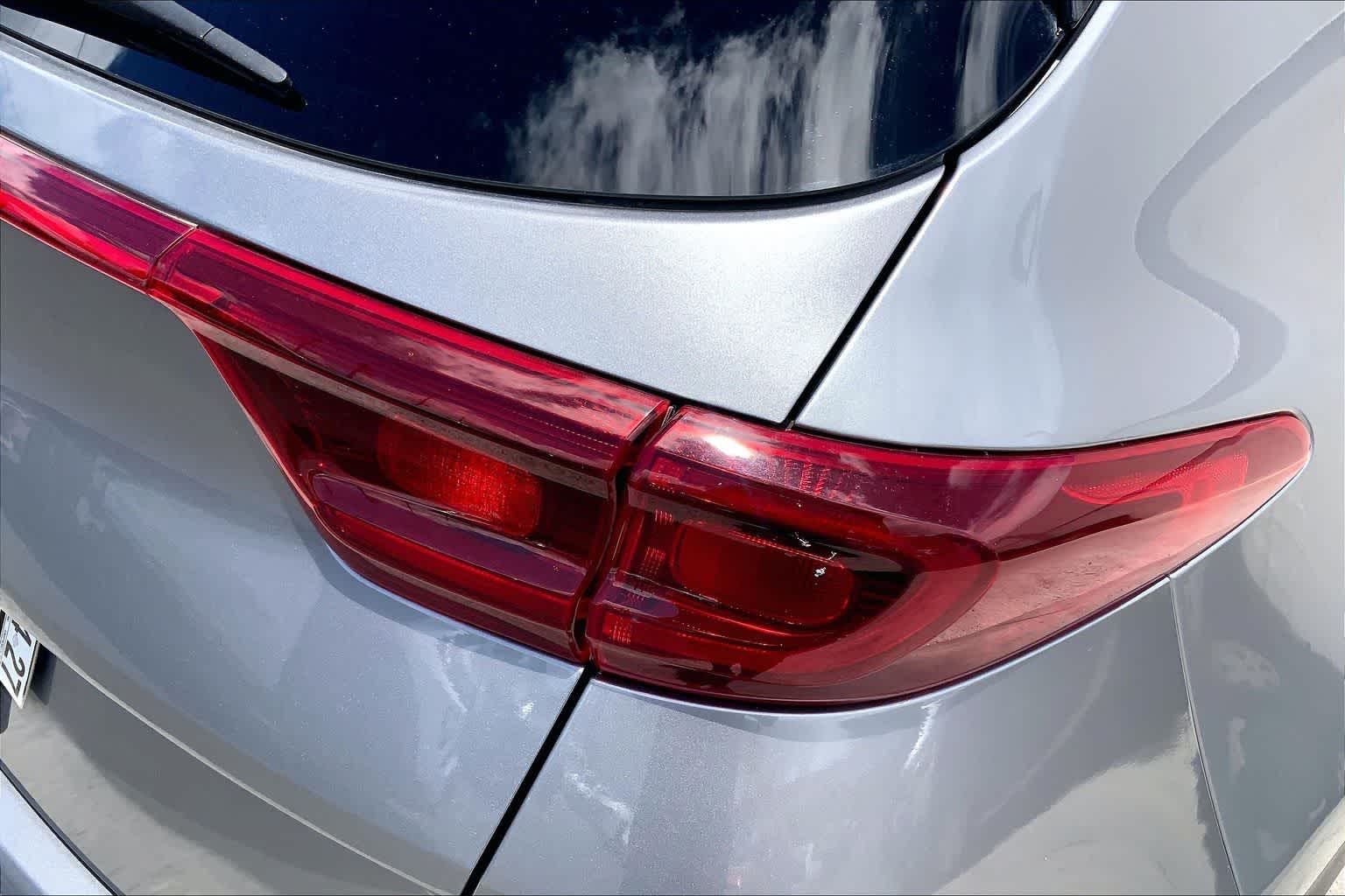 Thumbnail: 2020 Kia Sportage - 32