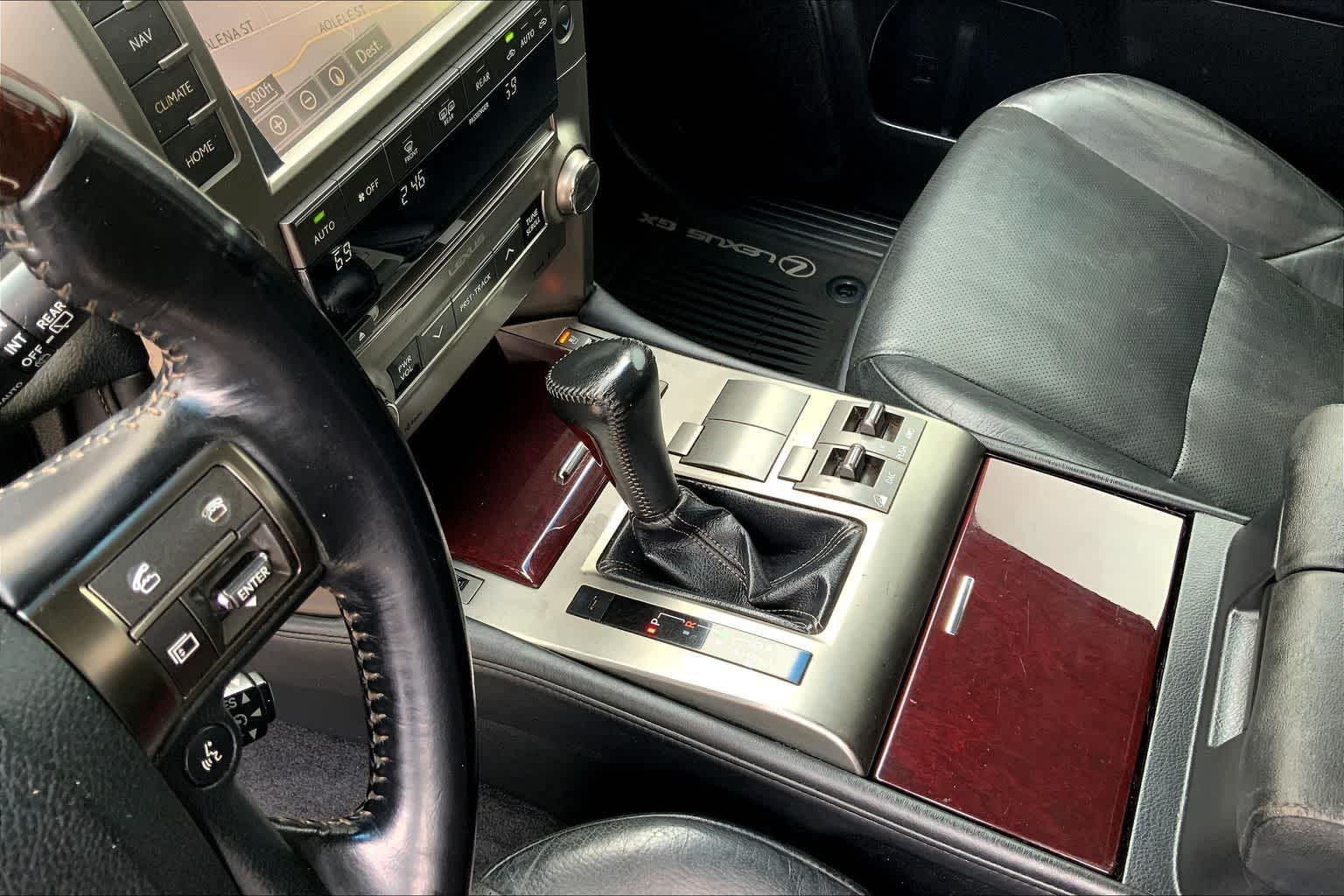 Thumbnail: 2017 Lexus GX - 17