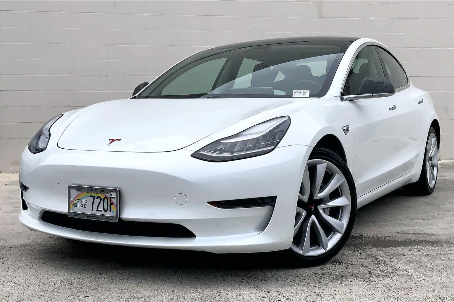 Thumbnail: 2019 Tesla Model 3 - 1