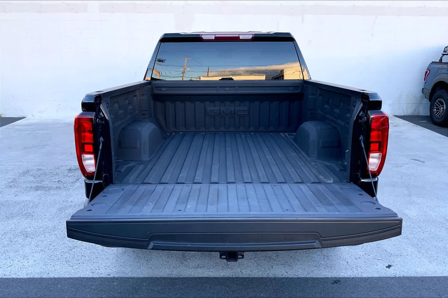 Thumbnail: 2023 GMC Sierra 1500 - 19