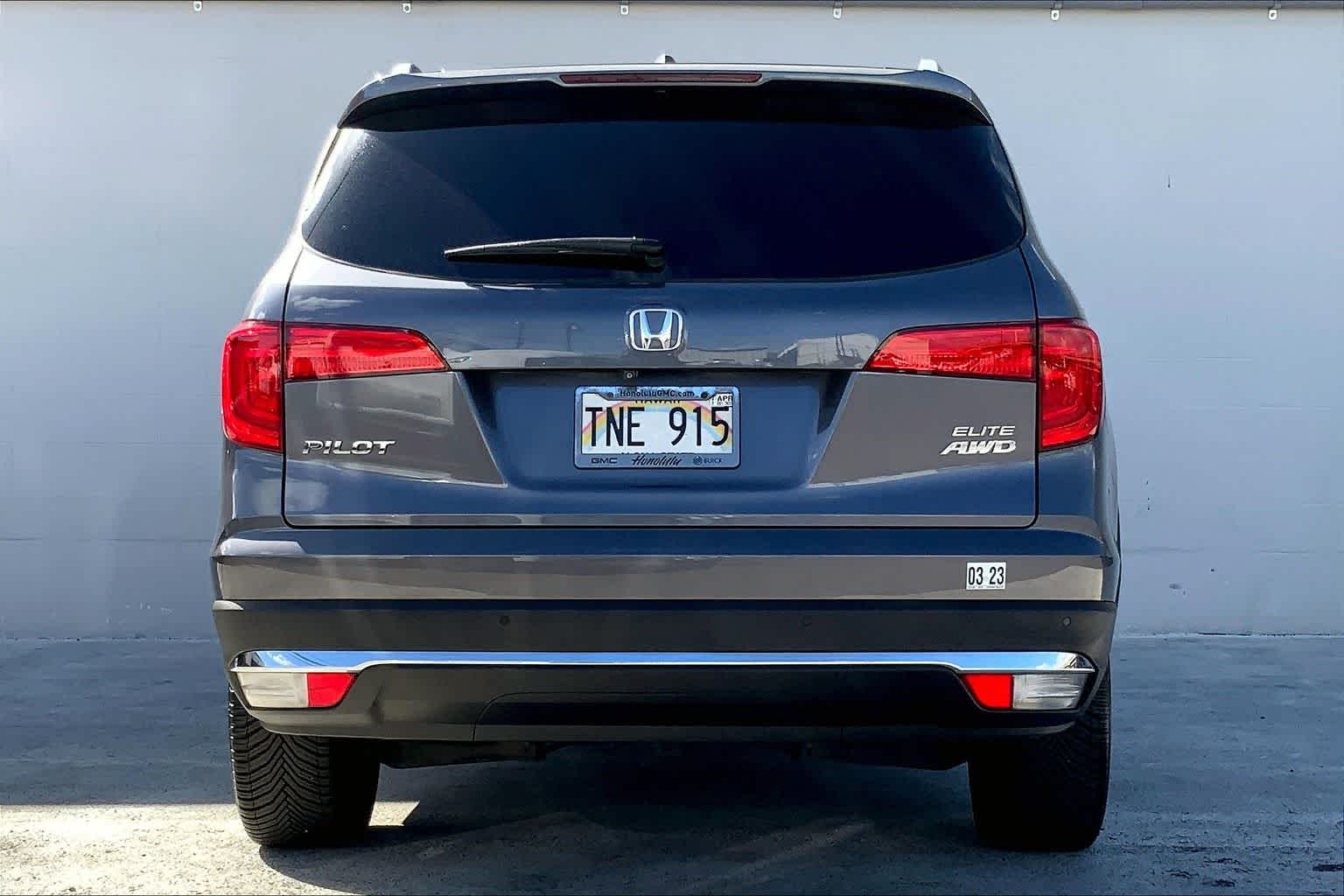 Thumbnail: 2018 Honda Pilot - 6