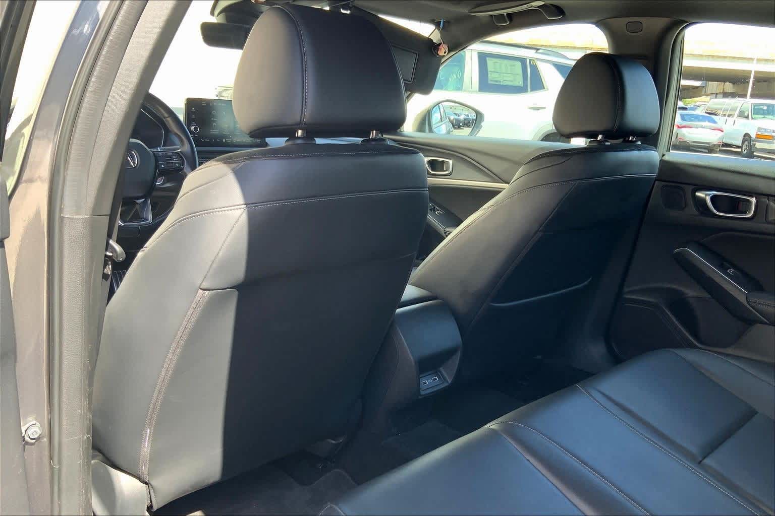 Thumbnail: 2023 Acura Integra - 13