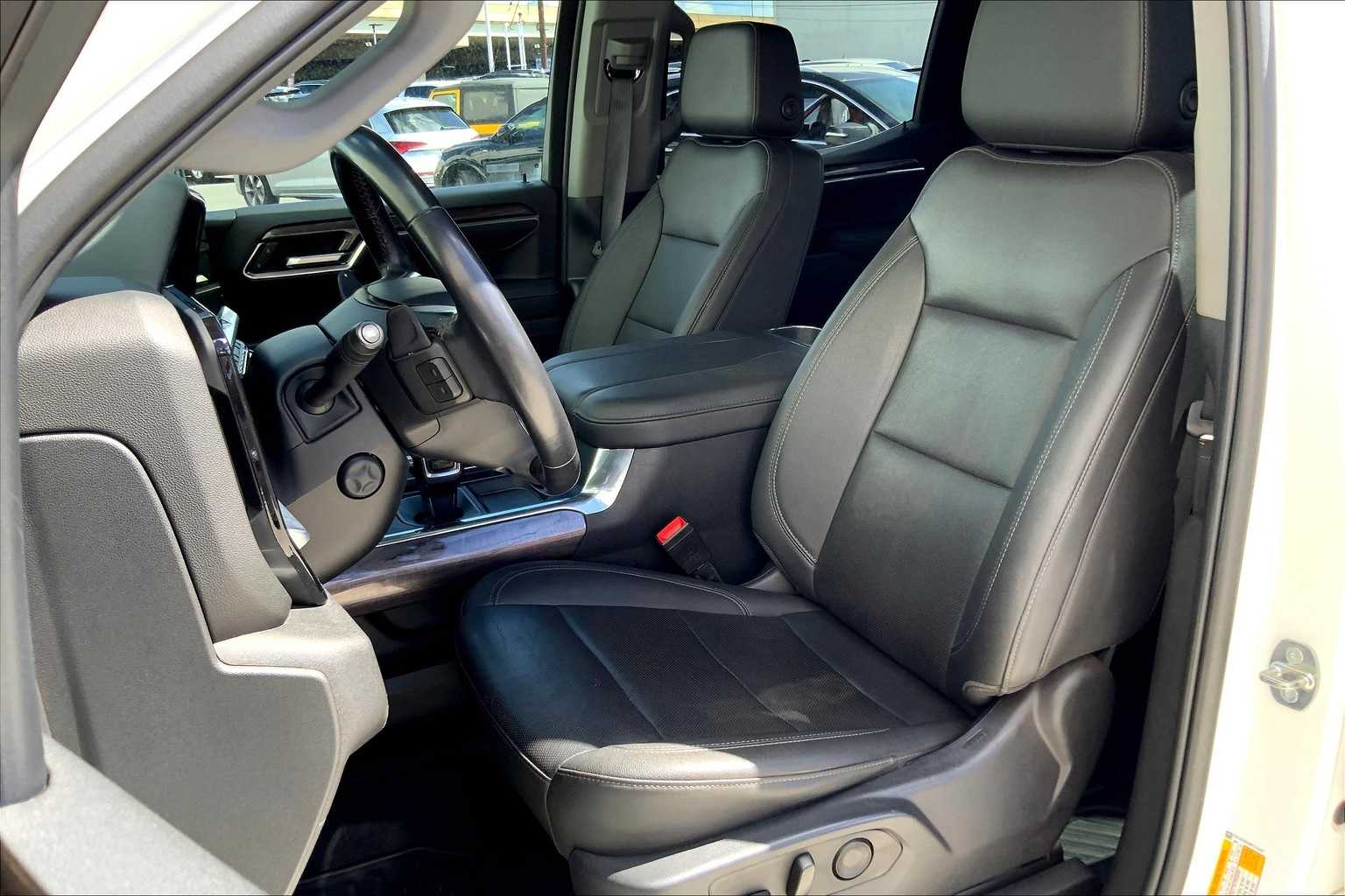 Thumbnail: 2023 Chevrolet Silverado 1500 - 12