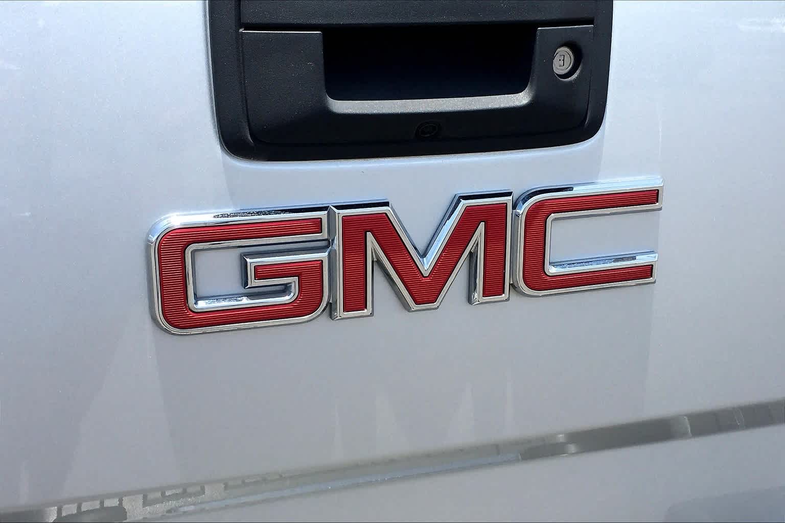 Thumbnail: 2015 GMC Sierra 1500 - 30