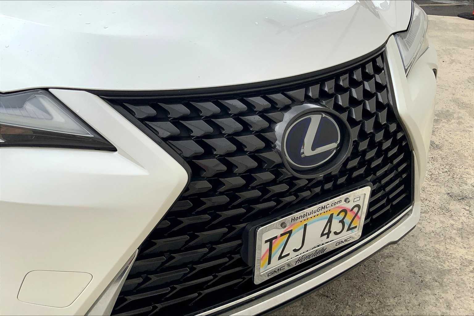 Thumbnail: 2019 Lexus UX - 34