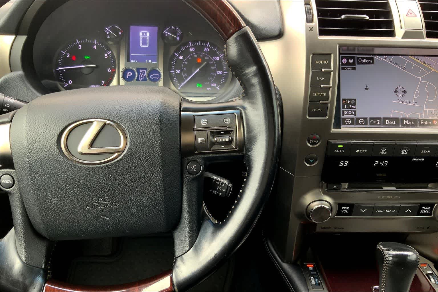 Thumbnail: 2017 Lexus GX - 26