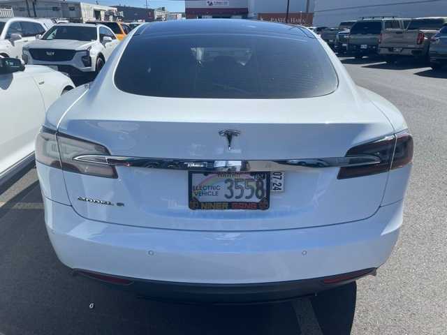 Thumbnail: 2015 Tesla Model S - 5