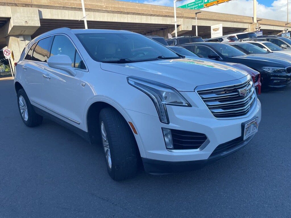 Used 2018 CADILLAC XT5 Base SUV