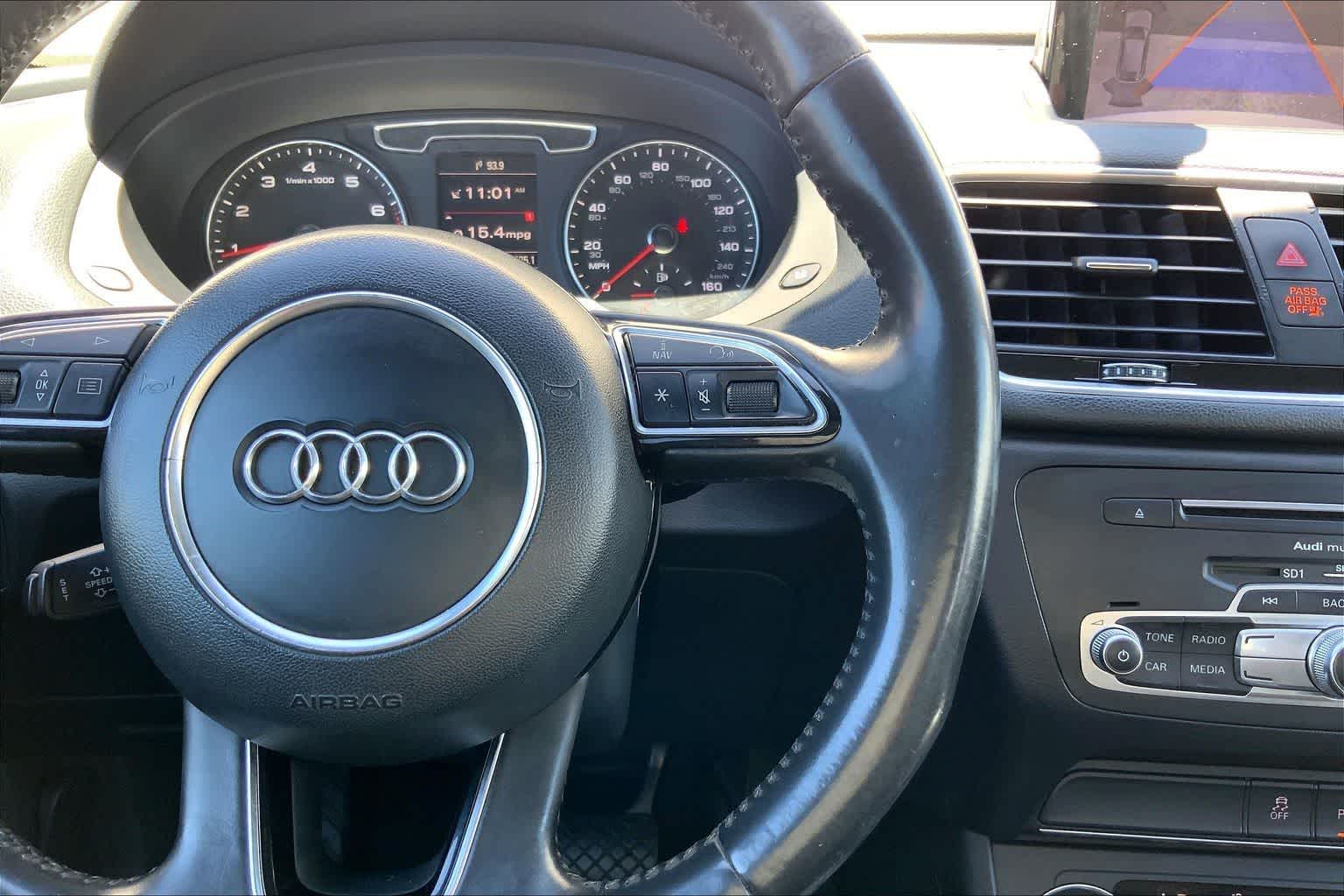 Thumbnail: 2016 Audi Q3 - 25