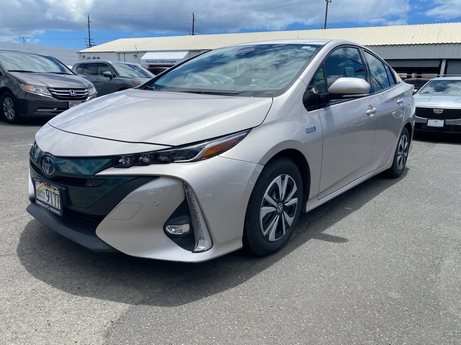 Thumbnail: 2017 Toyota Prius Prime - 1
