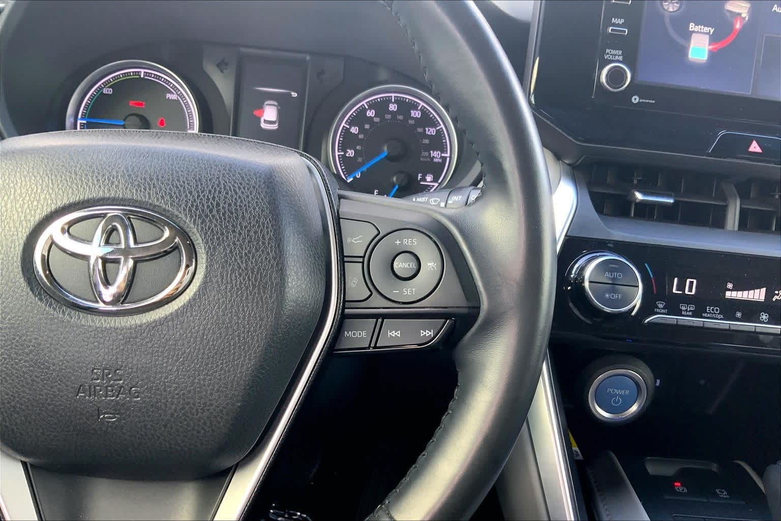 Thumbnail: 2022 Toyota Venza - 22