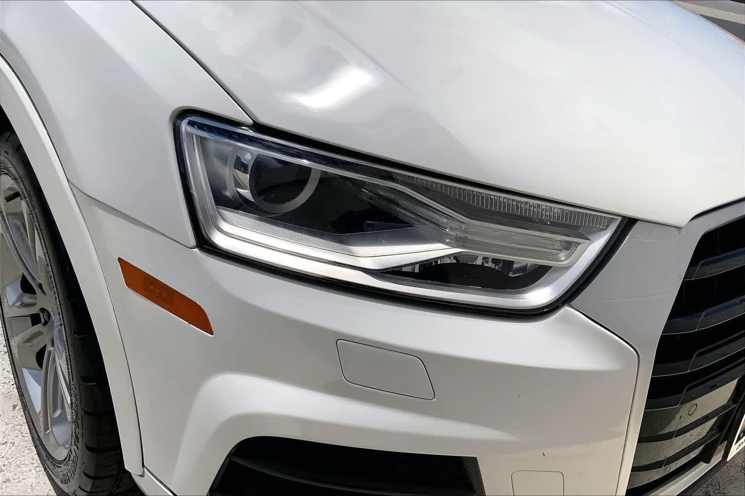 Thumbnail: 2016 Audi Q3 - 31