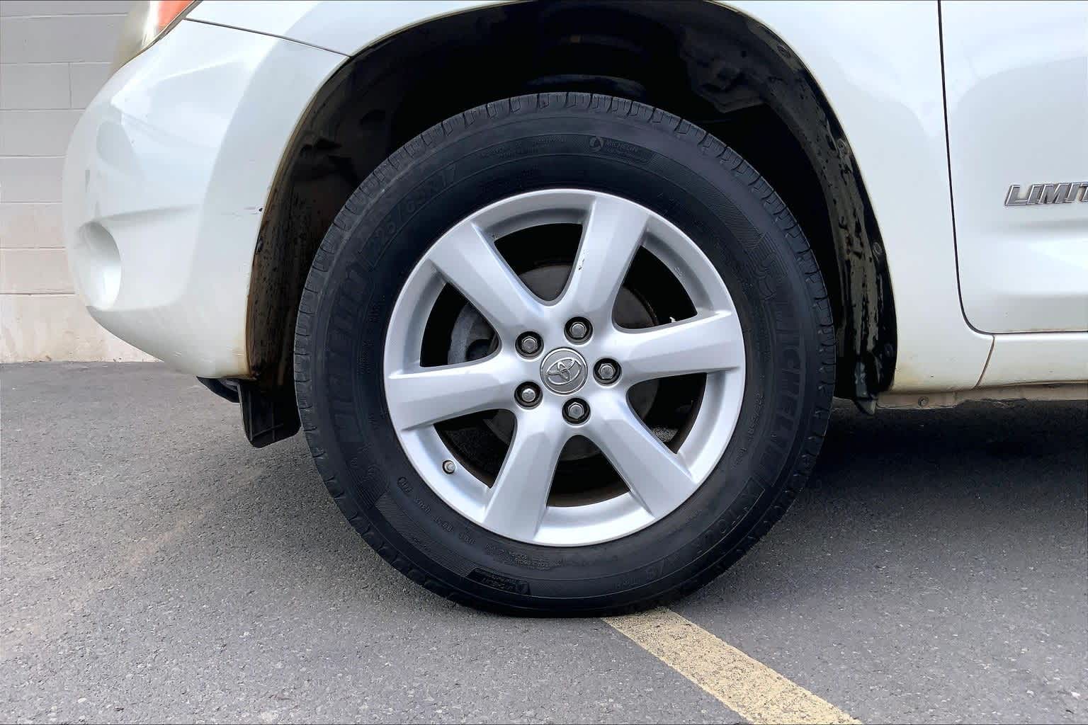 Thumbnail: 2006 Toyota RAV4 - 9