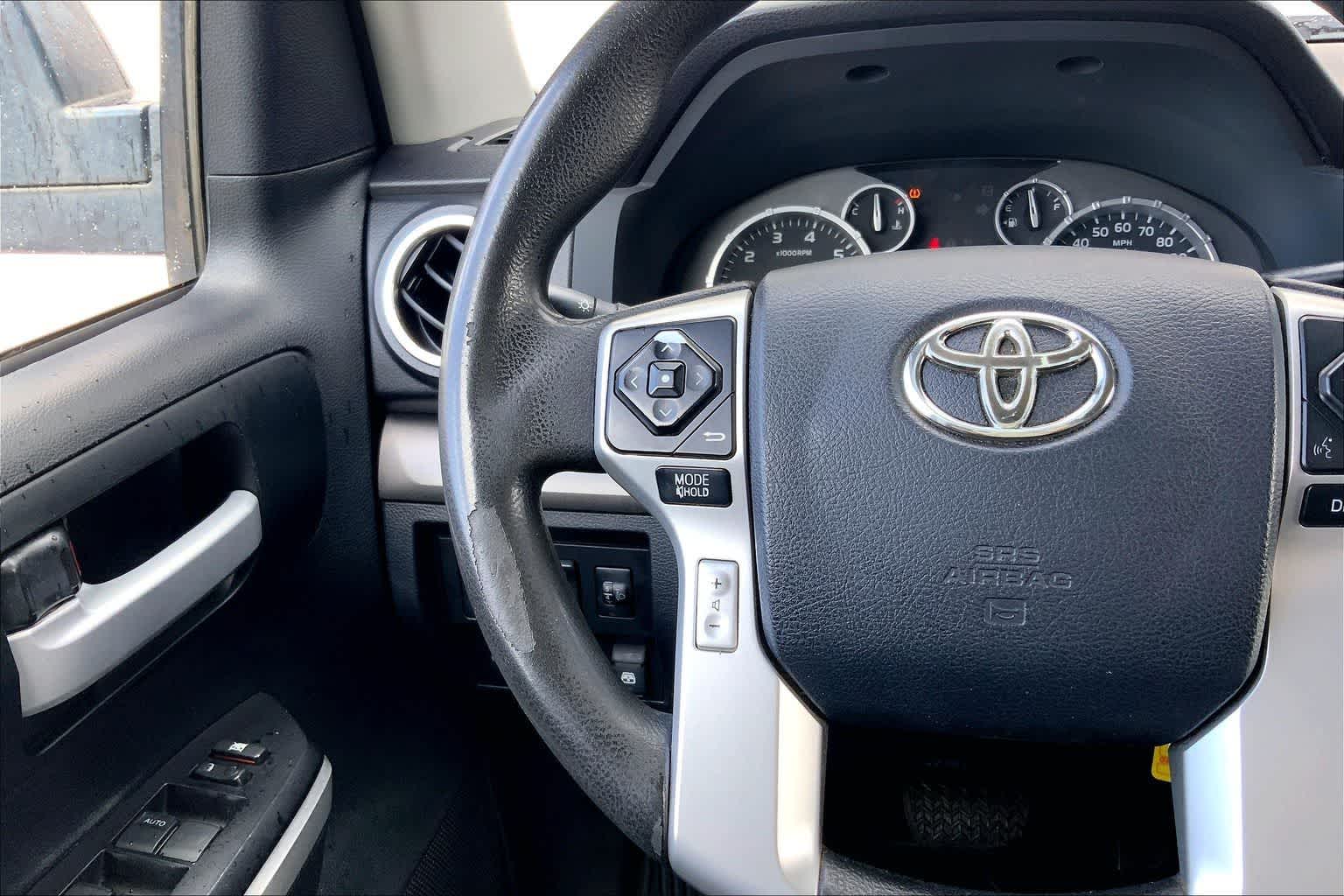 Thumbnail: 2017 Toyota Tundra - 24