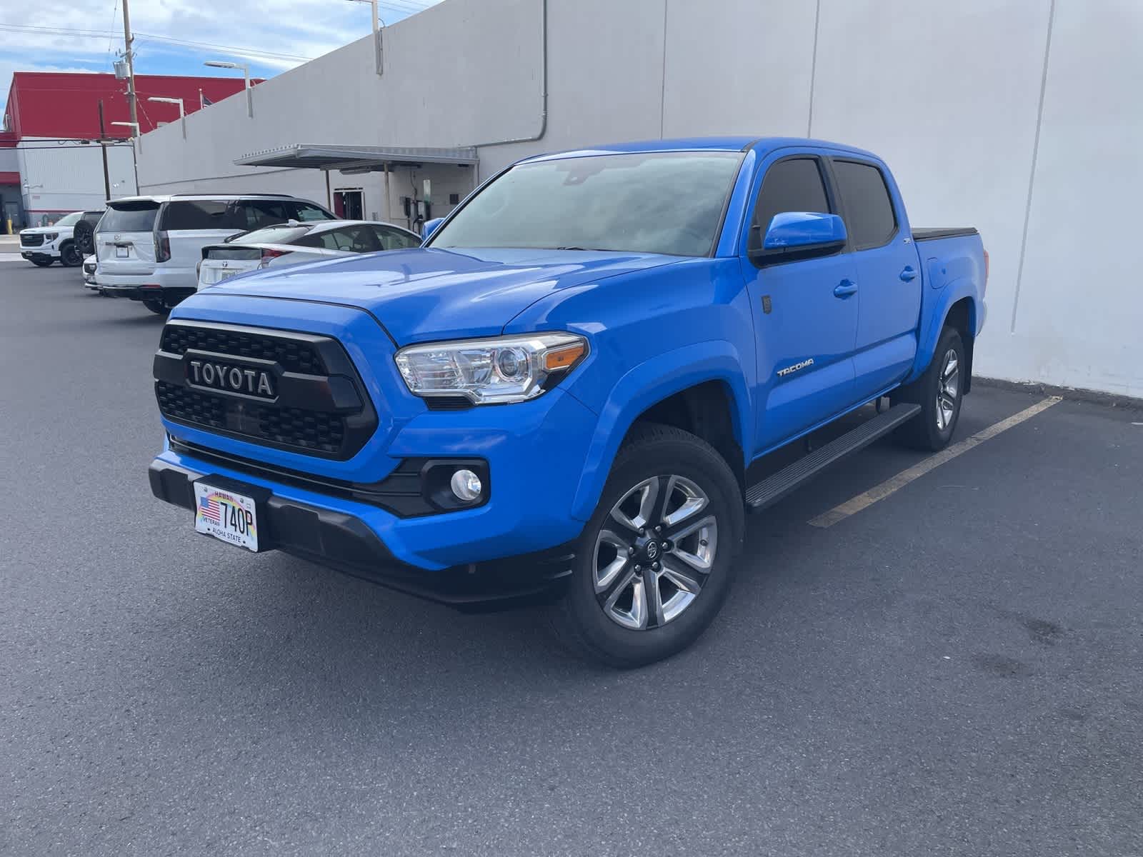Thumbnail: 2019 Toyota Tacoma - 1